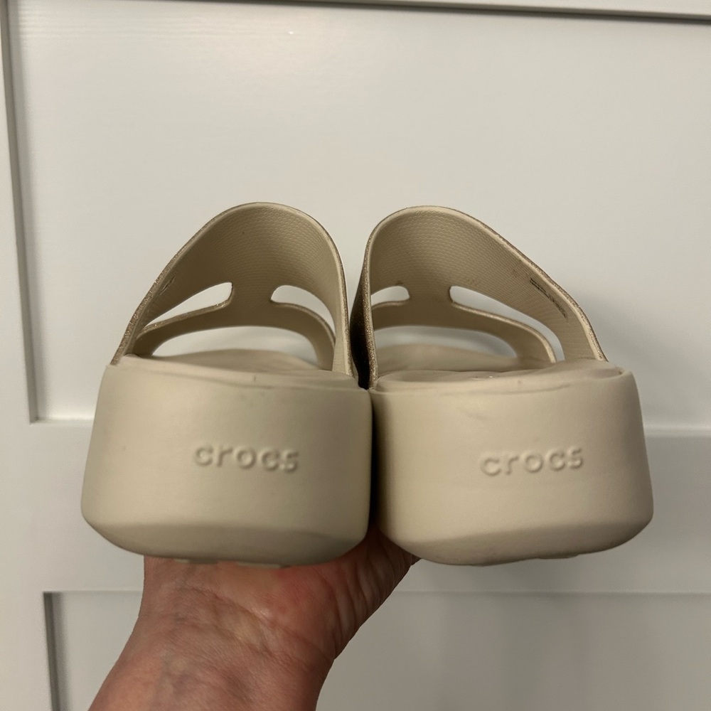 Crocs Getaway Platform Gold Glitter H-Strap Sandals Size 9 - Picture 7 of 11